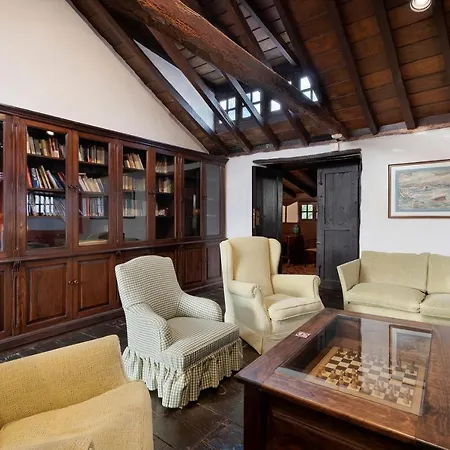 Βίλα 17th Century Canary Mansion