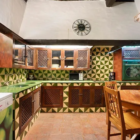 17th Century Canary Mansion Βίλα